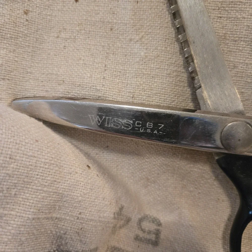 VTG Wiss Pinking Shears Silver Black USewing OS Zig Zag Fabric Scissors CB7 USA